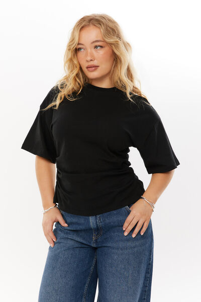 Dana Tee, BLACK